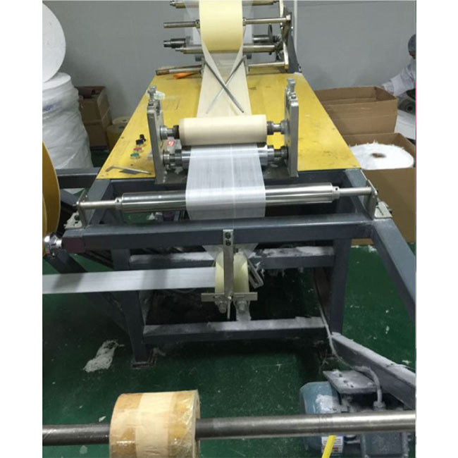 Gauze Pre-folding And X-ray Detectable Thread Attaching Machine